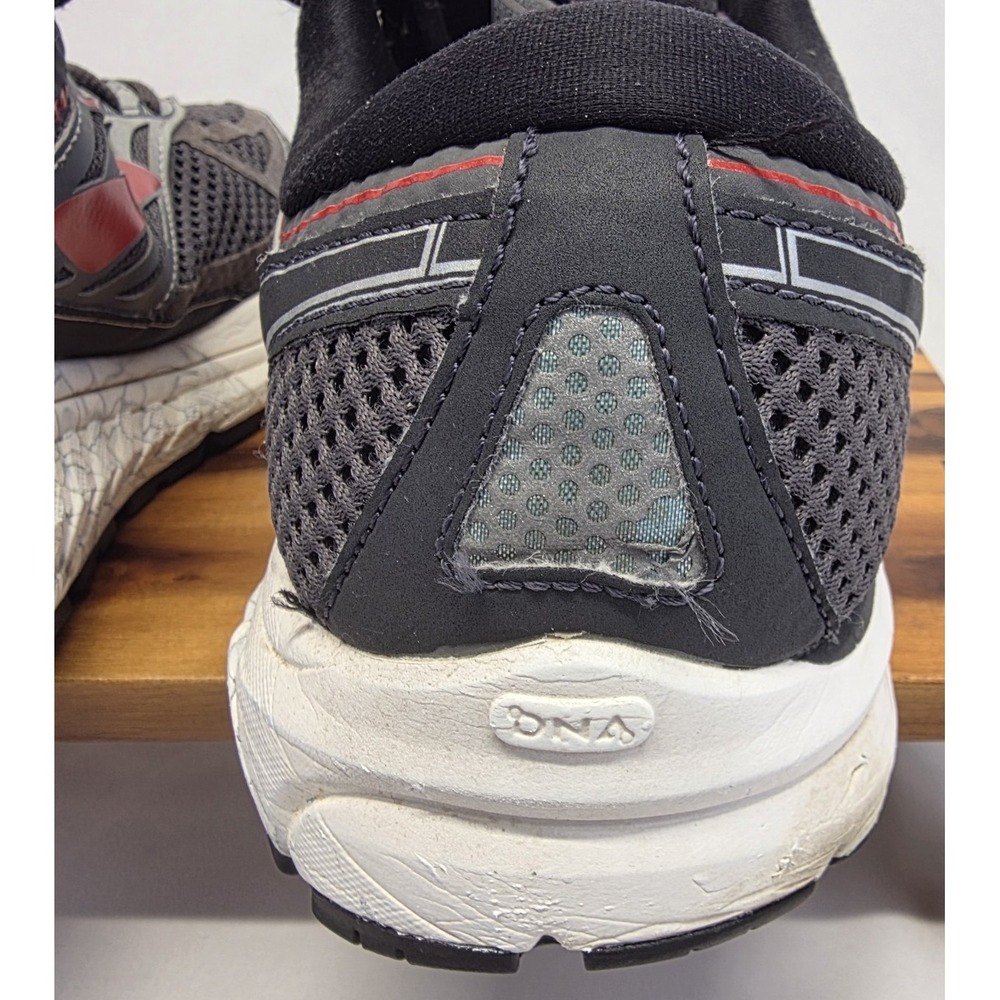 Brooks Addiction 13 Men's 10.5 2E Gray Red Running Shoes Support Stability - Picture 5 of 12